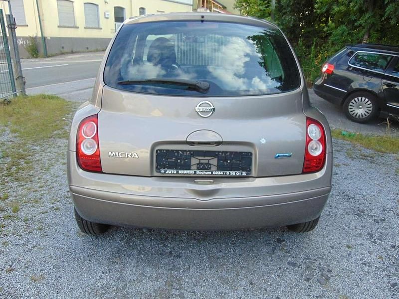 Gebraucht Nissan Micra Visia 65 PS (47 kW) 2010 Cafe latte Kleinwagen
