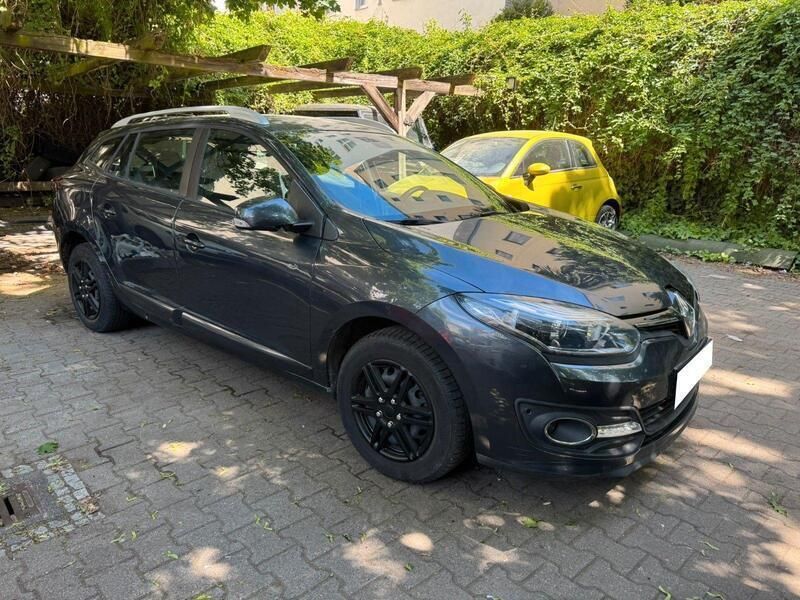 Grau Gebraucht 2014 Renault Mégane GrandTour Initiale Paris Kombi | 2.500 € - Bild 1/4