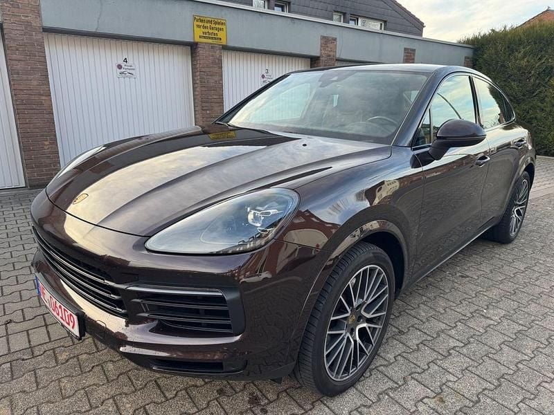 Gebraucht Porsche Cayenne Basis 340 PS (250 kW) 2019 Braun SUV