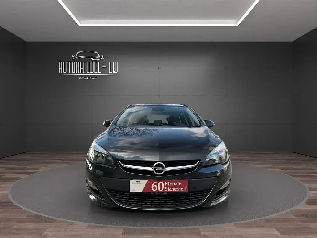 Gebraucht Opel Astra Energy 120 PS (88 kW) 2015 Schwarz Kombi