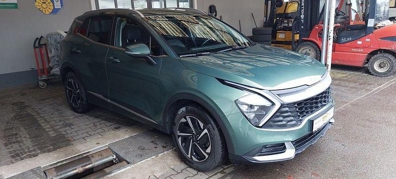 Gebraucht Kia Sportage Vision 150 PS (110 kW) 2022 Grün SUV
