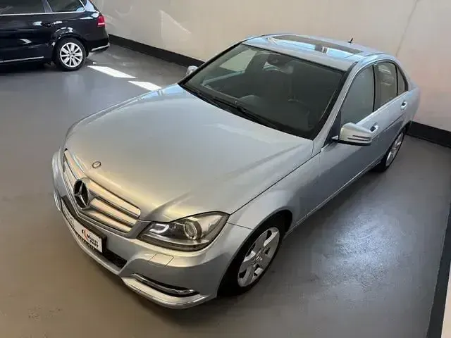Gebraucht Mercedes C220 170 PS (125 kW) 2013 Silber Limousine