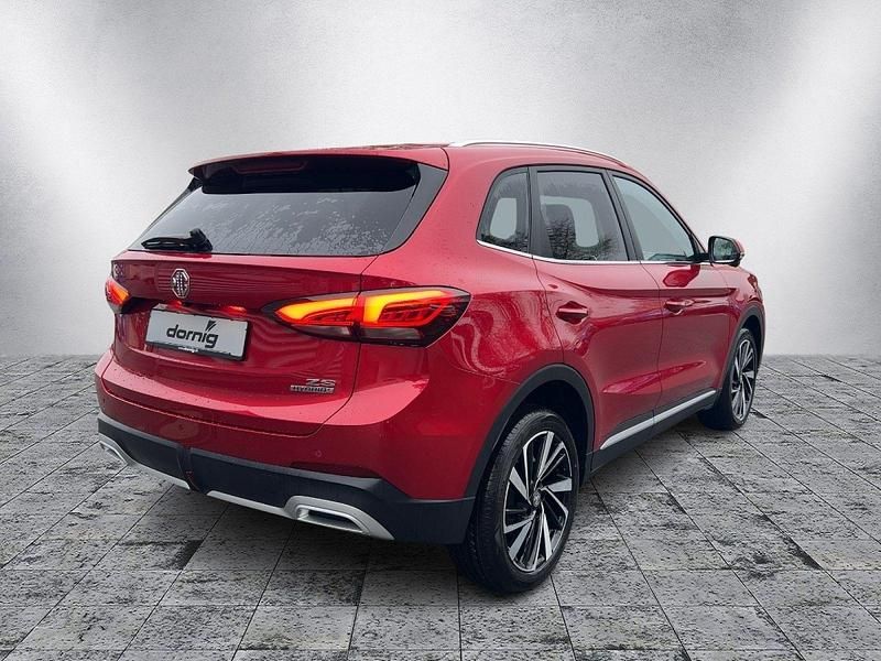 Neu MG ZS Luxury 197 PS (144 kW) 2025 Rot SUV