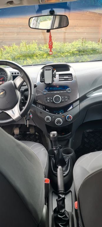 Weiß Gebraucht 2012 Chevrolet Spark LT Kleinwagen | 2.800 € (Guter Preis) - Bild 1/4