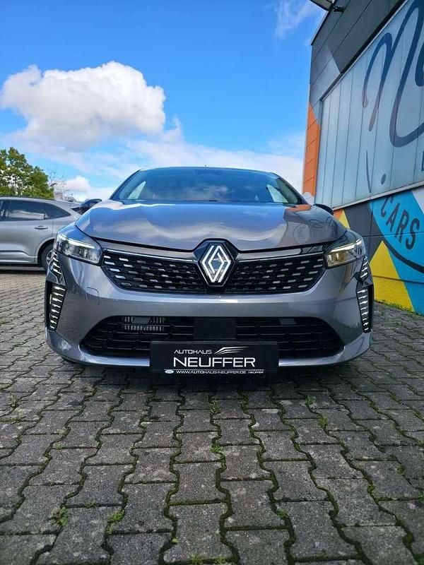 Neu Renault Clio V Evolution 91 PS (66 kW) 2025 Schiefergrau Kombi