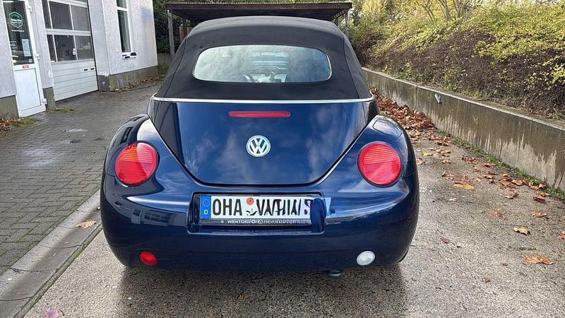 Gebraucht VW New Beetle 75 PS (55 kW) 2003 Blau Kleinwagen