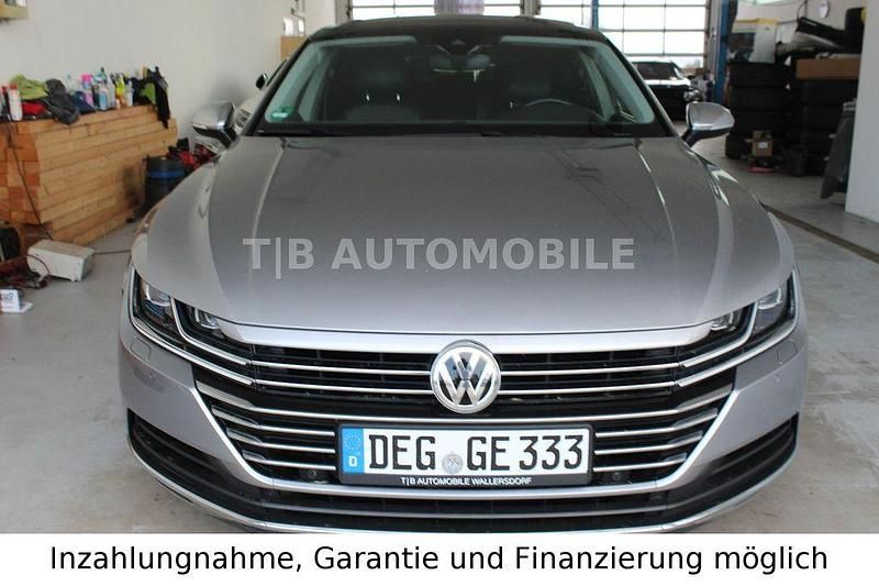 Gebraucht VW Arteon Elegance 239 PS (175 kW) 2017 Silber Kleinwagen