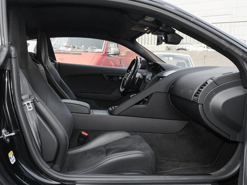 Gebraucht Jaguar F-Type R-Dynamic 300 PS (220 kW) 2020 Schwarz Coupé