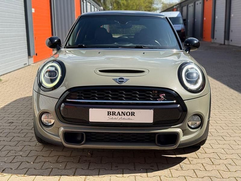 Gebraucht Mini Cooper S Chili 192 PS (141 kW) 2019 Grau Kleinwagen