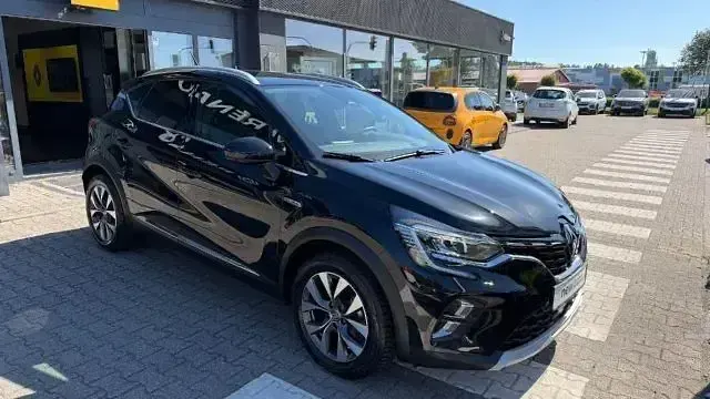 Gebraucht Renault Captur Intens 116 PS (85 kW) 2021 Sternenschwarz SUV