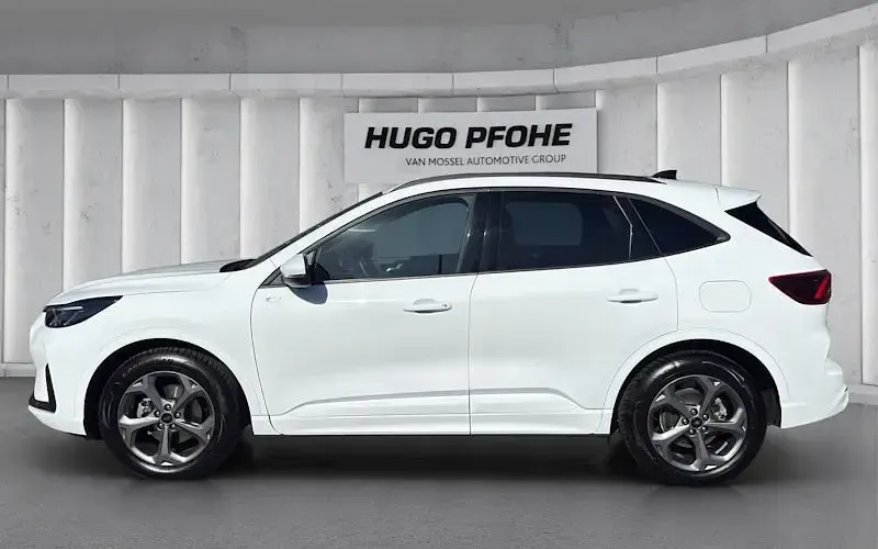Gebraucht Ford Kuga ST-Line 186 PS (136 kW) 2024 Weiß SUV