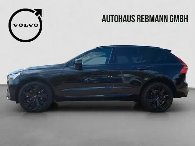 Używany Volvo XC60 184 KM (135 kW) 2025 SUV