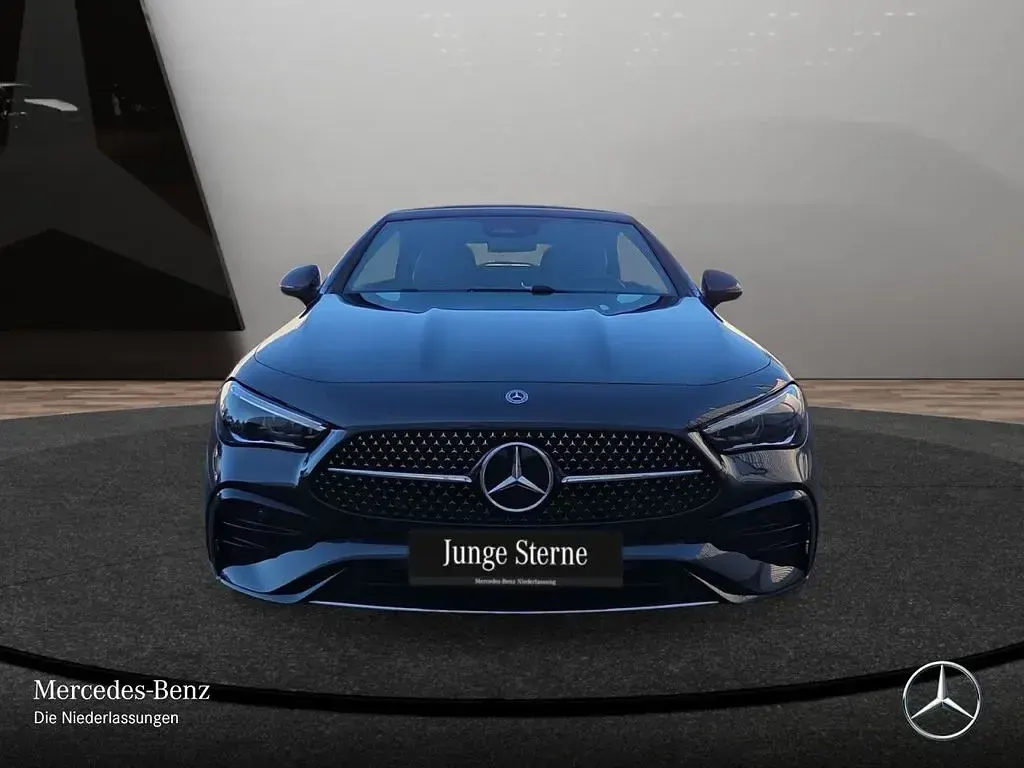 Gebraucht Mercedes CLE200 Advanced Plus 204 PS (150 kW) 2025 Grau Cabrio