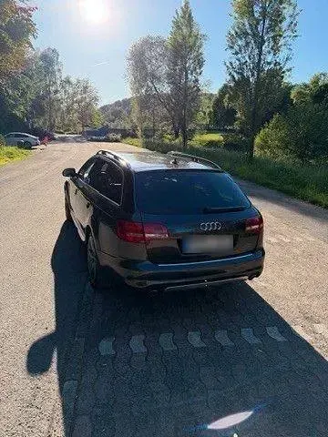 Gebraucht Audi A6 Allroad 239 PS (175 kW) 2011 Grau Kombi