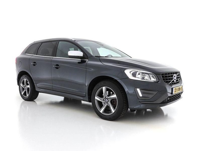 Gebraucht Volvo XC60 Business Edition 181 PS (133 kW) 2015 Grau SUV