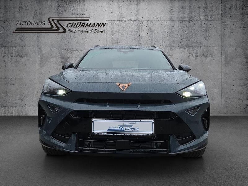 Neu Cupra Formentor 150 PS (110 kW) 2026 Blau SUV