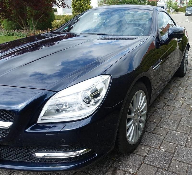 Gebraucht Mercedes SLK200 184 PS (135 kW) 2011 Blau Cabrio