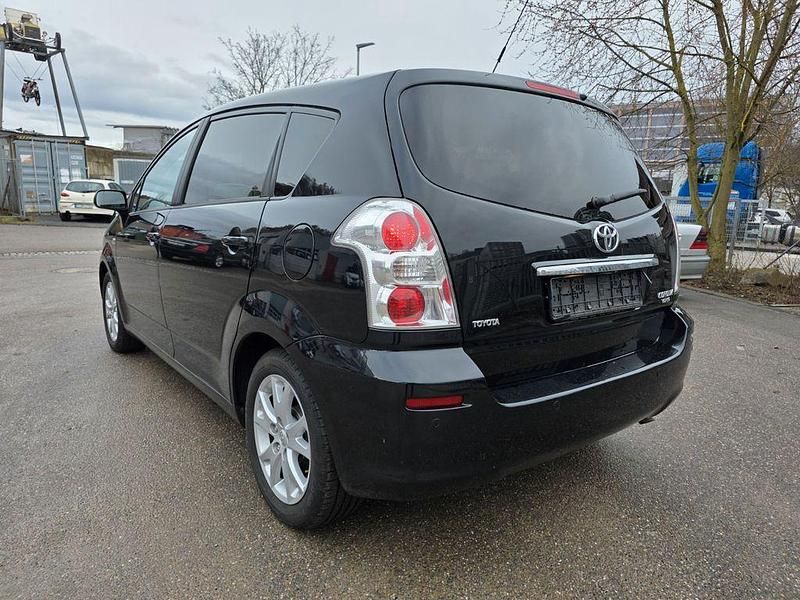 Gebraucht Toyota Corolla Verso Team 129 PS (94 kW) 2008 Schwarz Van / Kleinbus