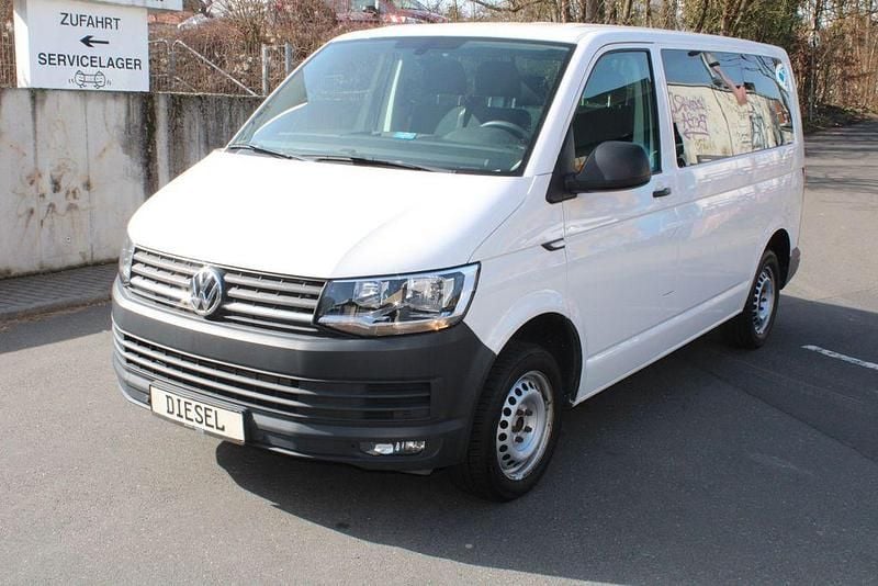Second-hand VW Transporter 150 CP (110 kW) 2018 Alb Van