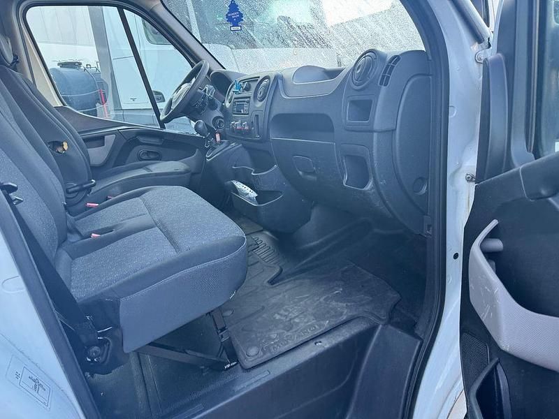 Gebraucht Opel Movano 110 PS (80 kW) 2017 Weiß Van / Kleinbus