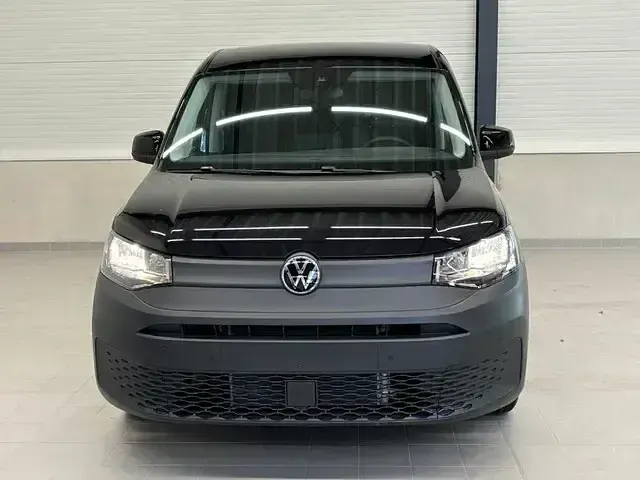 Neu VW Caddy Maxi 122 PS (89 kW) 2025 Schwarz Van / Kleinbus