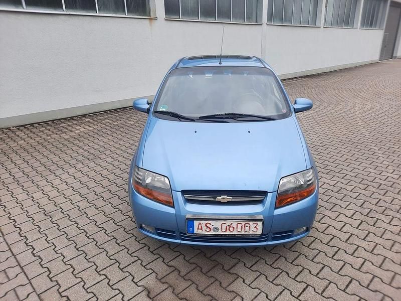 Blau Gebraucht 2005 Chevrolet Kalos Limousine | 1.300 € (Fairer Preis) - Bild 1/4