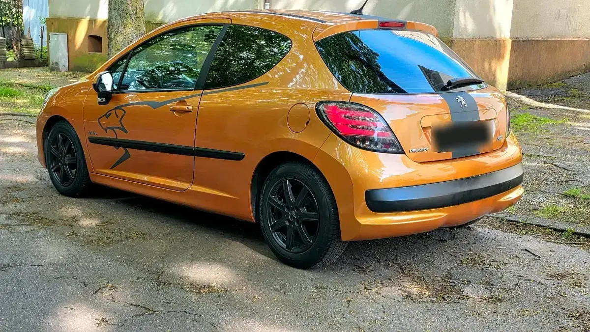 Gebraucht Peugeot 207 Urban Move 115 PS (84 kW) 2008 Orange Kleinwagen