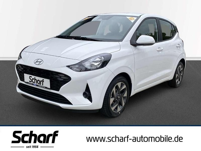 Atlas white / sol Neu 2025 Hyundai i10 Trend Kleinwagen | 17.290 € (Fairer Preis) - Bild 1/3