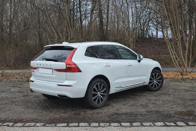 Gebraucht Volvo XC60 190 PS (139 kW) 2019 Weiß SUV