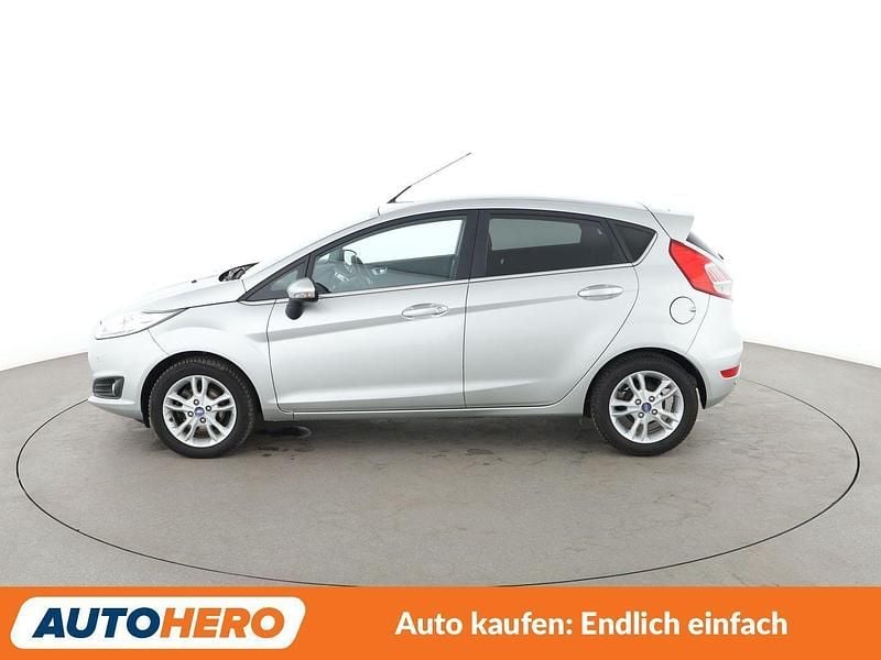 Gebraucht Ford Fiesta Titanium 101 PS (74 kW) 2017 Silber Limousine
