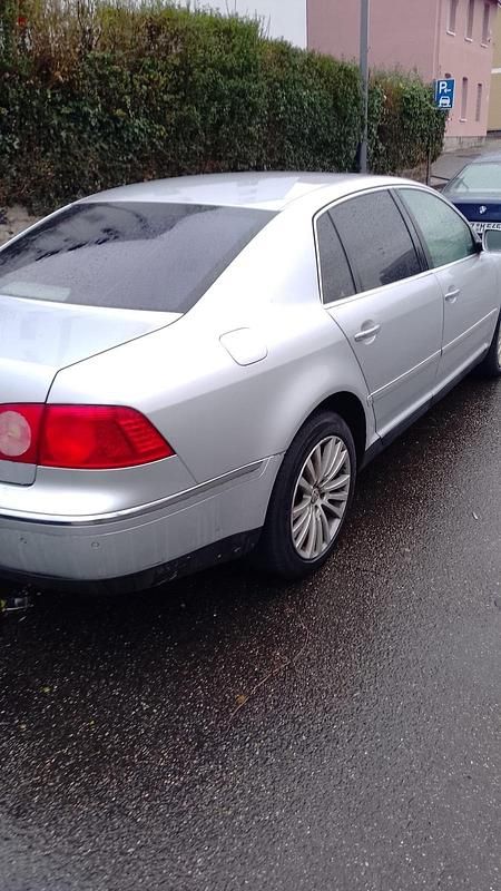 Gebraucht VW Phaeton 224 PS (164 kW) 2006 Silber Limousine