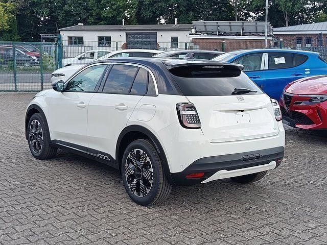 Gebraucht Fiat 600E La Prima 114 kW (156 PS) 2025 Weiß SUV