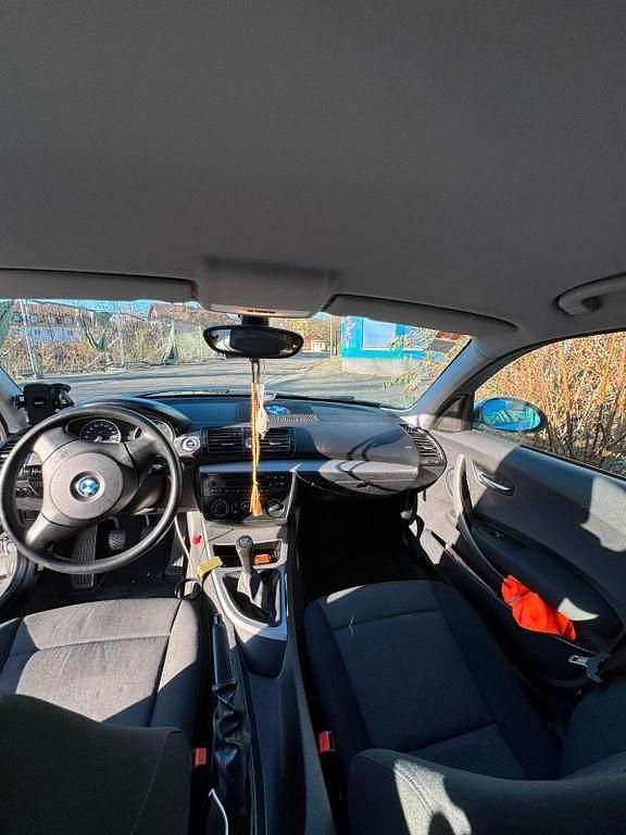 Gebraucht BMW 116 122 PS (89 kW) 2005 Grau Kleinwagen