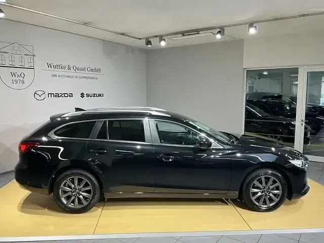 Gebraucht Mazda 6 Exclusive 194 PS (142 kW) 2022 Schwarz Limousine