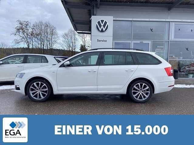 Weiß Gebraucht 2020 Skoda Octavia Tour Kombi | 20.590 € (Fairer Preis) - Bild 1/4