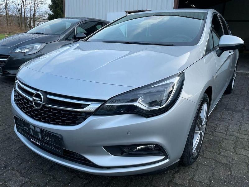 Silber Gebraucht 2017 Opel Astra Innovation Limousine | 8.700 € (Fairer Preis) - Bild 1/4