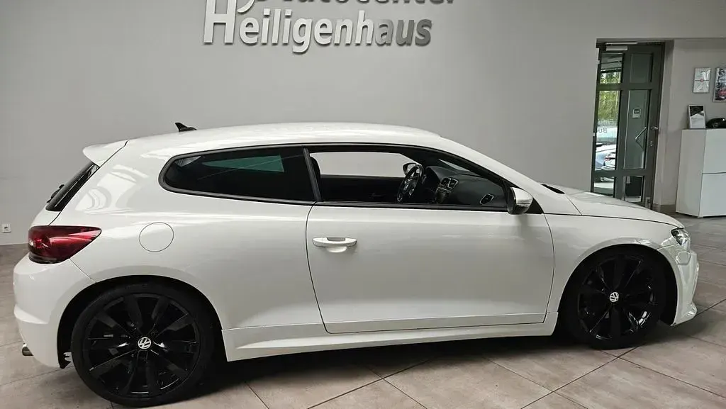 Gebraucht VW Scirocco Life 160 PS (117 kW) 2013 Weiß Coupé