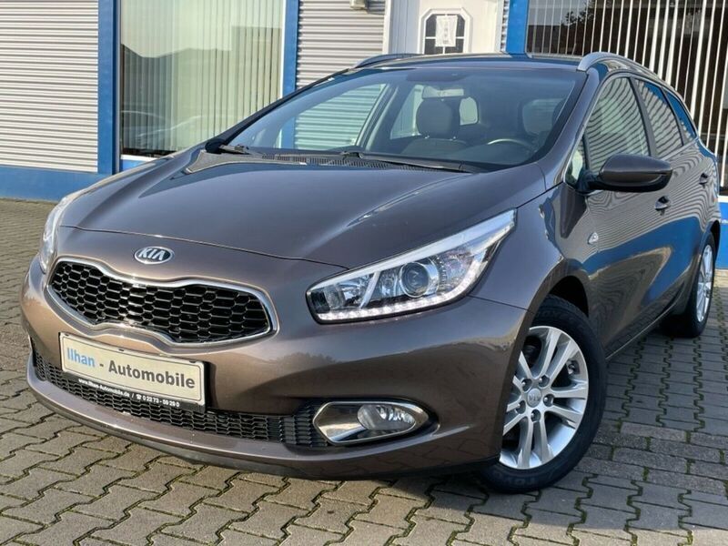 Beige Gebraucht 2015 Kia Ceed DREAM-TEAM Edition Kombi | 9.950 € (Fairer Preis) - Bild 1/4