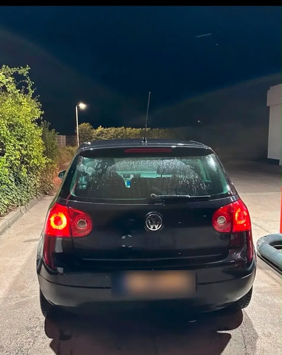 Gebraucht VW Golf V 80 PS (58 kW) 2007 Schwarz Kleinwagen