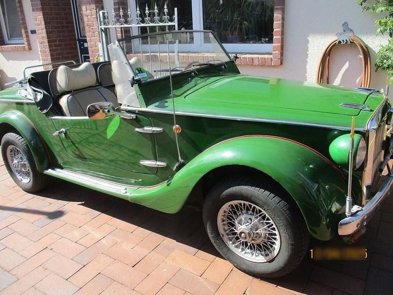 Grün Gebraucht 1969 Fiat 850 Cabrio | 11.600 € - Bild 1/4