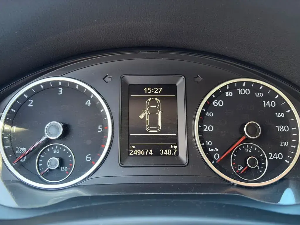 Gebraucht VW Tiguan Trendline 110 PS (80 kW) 2014 Schwarz SUV
