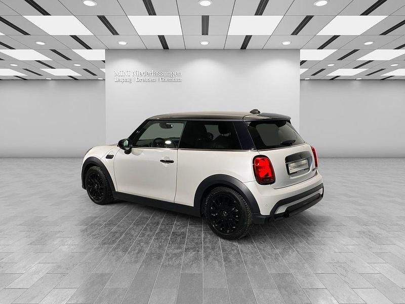 Gebraucht Mini Cooper 136 PS (100 kW) 2023 Weiß Kleinwagen