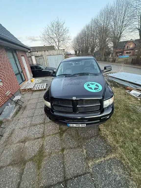 Gebraucht Dodge Ram 349 PS (256 kW) 2004 Schwarz Pickup