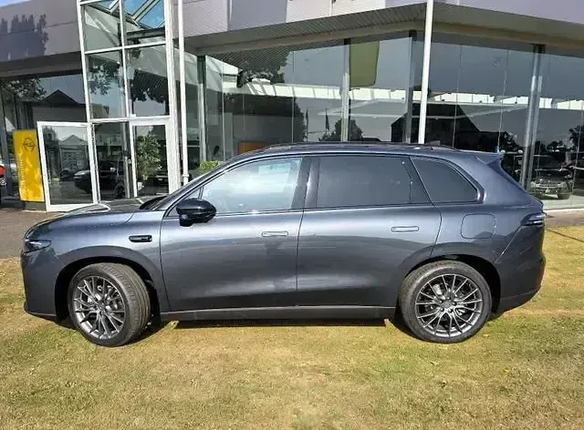 Brugt Leapmotor C10 215 HK (158 kW) 2025 Grå SUV