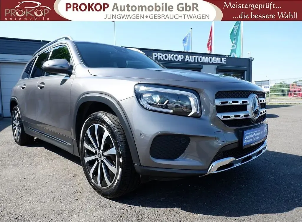 Gebraucht Mercedes GLB220 190 PS (139 kW) 2022 Grau SUV