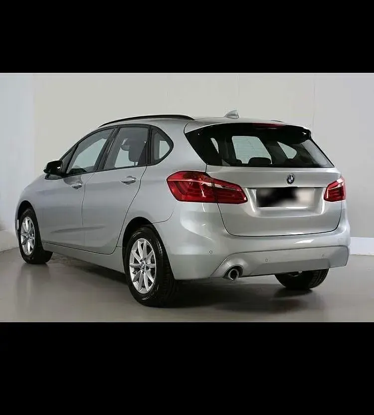 Gebraucht BMW 216 Active Tourer Advantage 116 PS (85 kW) 2019 Silber Van / Kleinbus