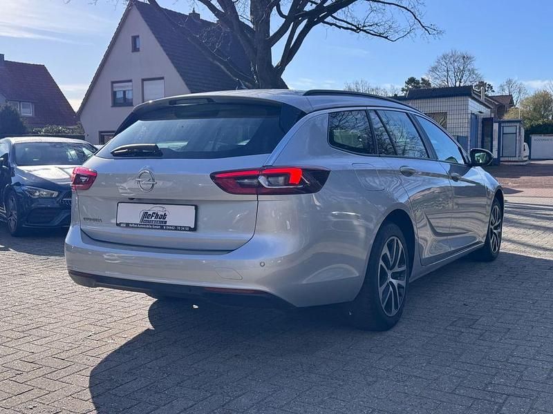 Gebraucht Opel Insignia Edition 136 PS (100 kW) 2019 Silber Kombi