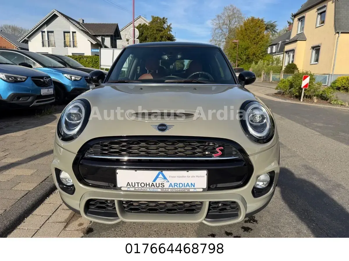 Gebraucht Mini Cooper 192 PS (141 kW) 2019 Grau Kleinwagen