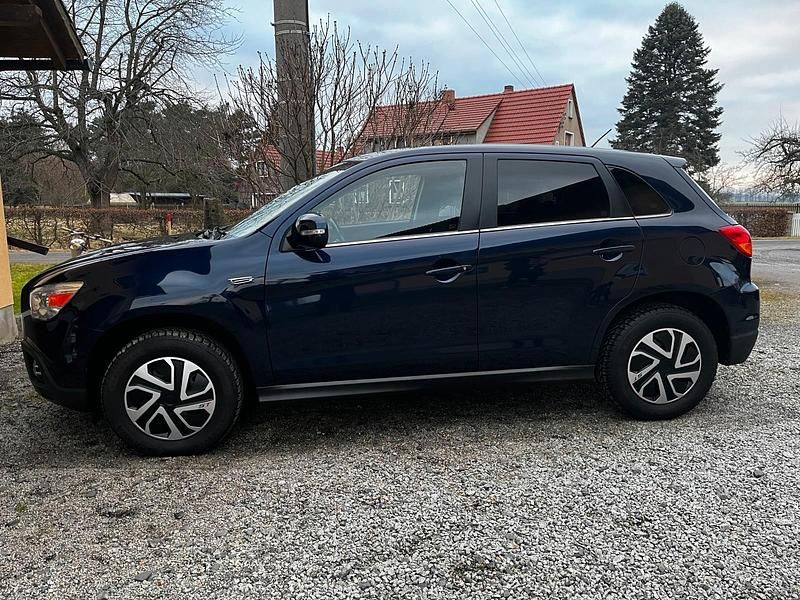 Blau Gebraucht 2012 Mitsubishi ASX SUV | 8.500 € (Etwas zu teuer) - Bild 1/4