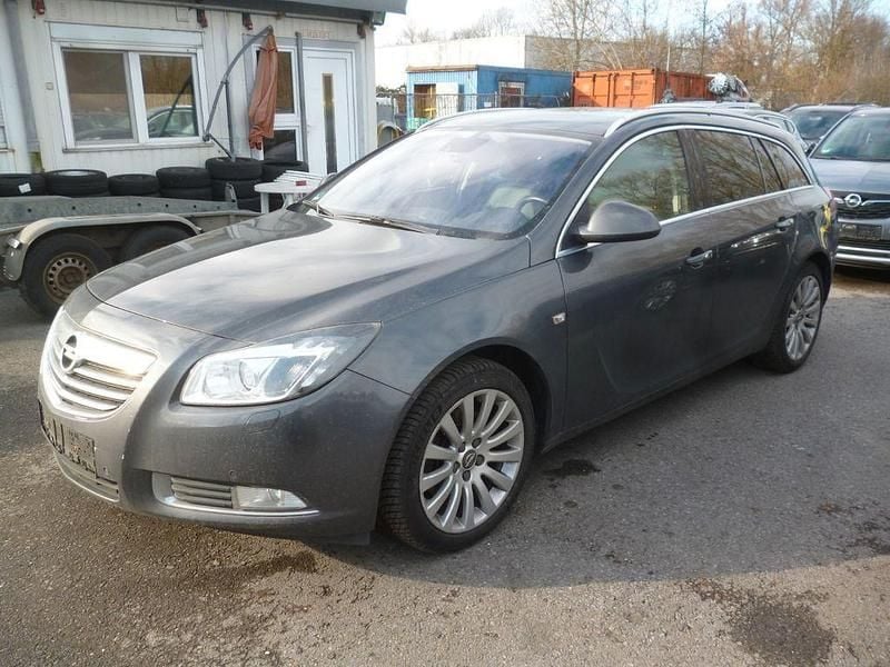 Gebraucht Opel Insignia Cosmo 220 PS (161 kW) 2009 Grau Kombi